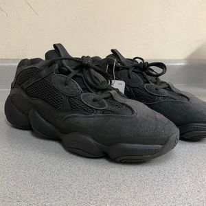 Yeezy Boost 500 Utility Black size 11 DS New w/ Box